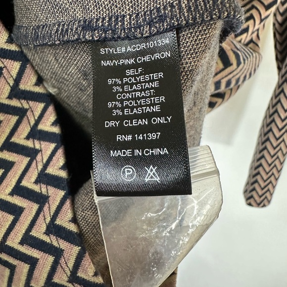 ASTR Kambrie Collared Chevron Mini Dress - Navy Pink - Size Small - Picture 9 of 13